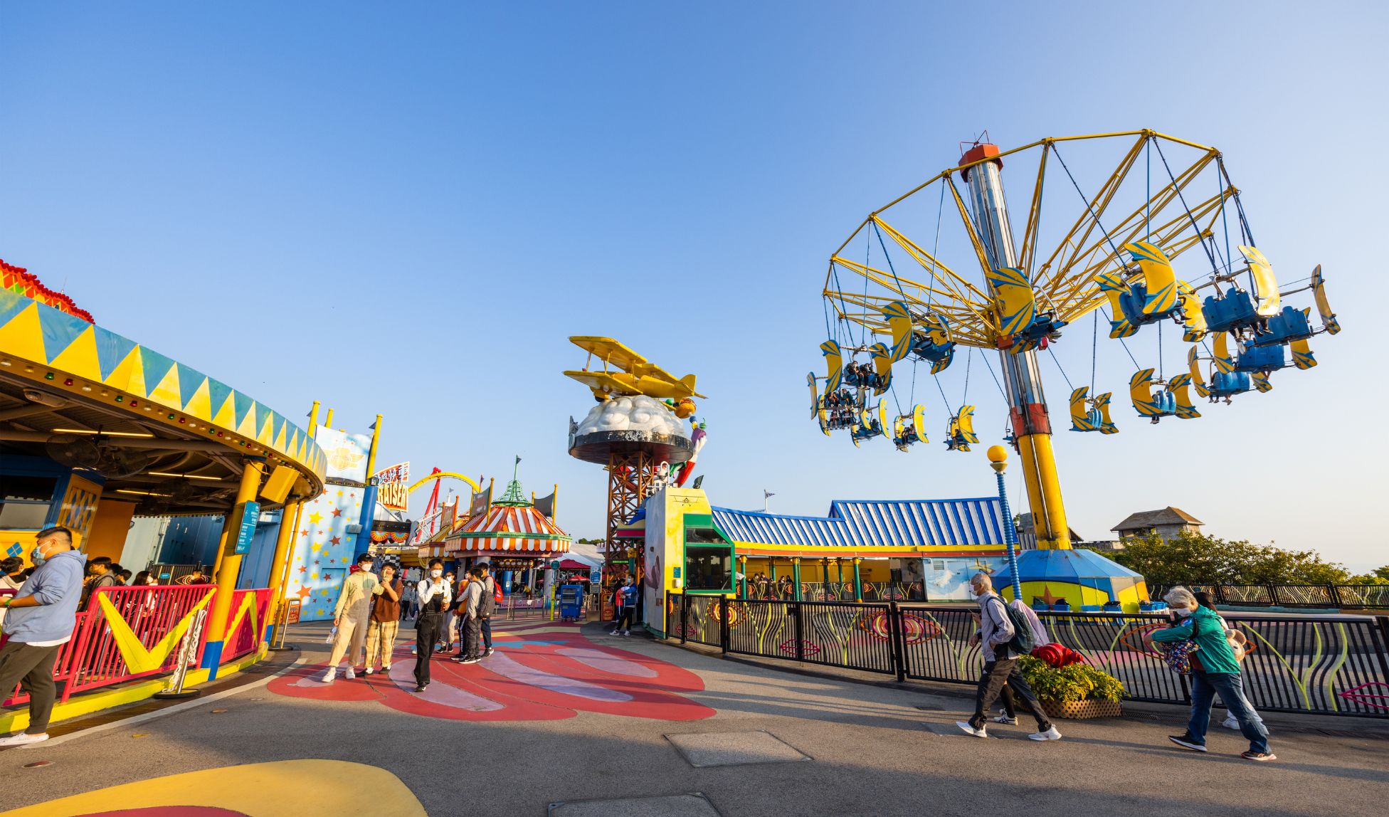 srm entertainment theme park photo